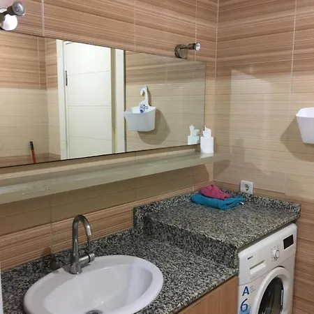Διαμέρισμα Quiet, Spaces, Big, Cool For Rent *